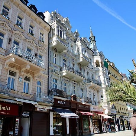 Apartman Sylva Na Stare Louce 42 Karlovy Vary Exterior photo